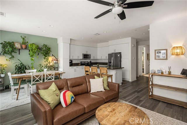 Detail Gallery Image 13 of 49 For 4782 E Washington Ave, Orange,  CA 92869 - 3 Beds | 2 Baths