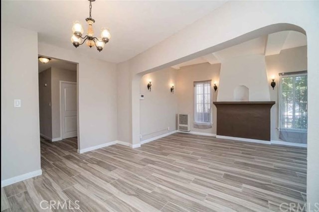 Detail Gallery Image 10 of 12 For 636 W 107th, Los Angeles,  CA 90044 - 3 Beds | 2 Baths