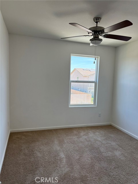 Detail Gallery Image 10 of 24 For 70 Drake St, Madera,  CA 93638 - 4 Beds | 2/1 Baths