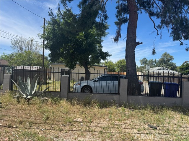 Detail Gallery Image 2 of 4 For 2066 Nolan St, San Bernardino,  CA 92407 - – Beds | – Baths