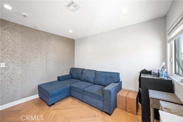 Detail Gallery Image 20 of 53 For 515 La Loma Rd, Glendale,  CA 91206 - 4 Beds | 5 Baths