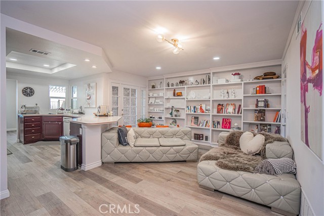 Detail Gallery Image 27 of 74 For 6117 E Garnet Cir, Anaheim Hills,  CA 92807 - 3 Beds | 3 Baths