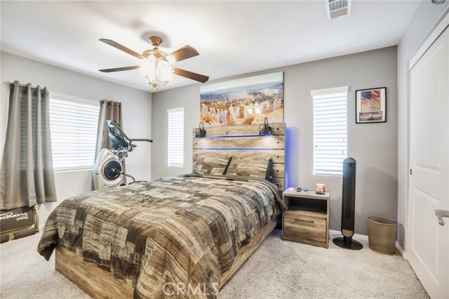 Detail Gallery Image 27 of 39 For 19307 Opal Ln #137,  Saugus,  CA 91350 - 2 Beds | 2 Baths