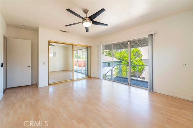 Detail Gallery Image 17 of 18 For 3407 Pearl St, Santa Monica,  CA 90405 - 3 Beds | 2 Baths