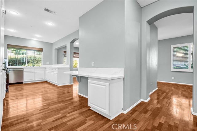 97 Ardmore, Irvine CA: https://media.crmls.org/medias/a95d4d93-6e39-4410-80e4-105ec9918ebf.jpg