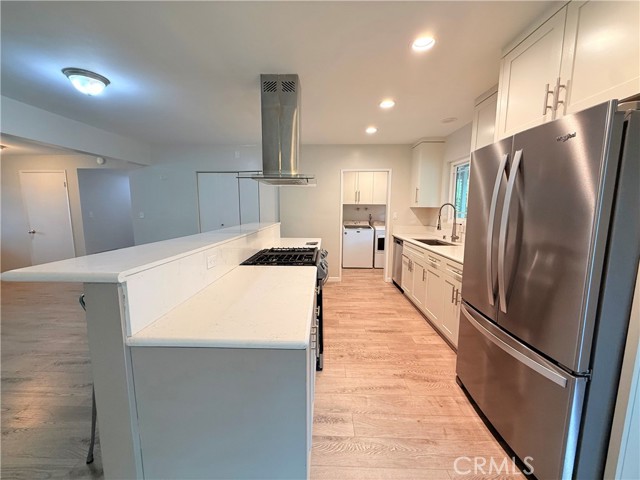 Detail Gallery Image 6 of 30 For 4916 Briggs, La Crescenta,  CA 91214 - 3 Beds | 2 Baths