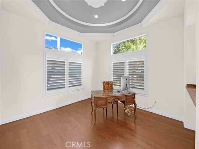 125 Heath Meadow Place, Simi Valley CA: https://media.crmls.org/medias/a95e0094-af5f-4bd8-bbbd-7dbd80a9bd2f.jpg