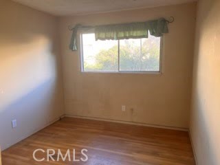 Detail Gallery Image 8 of 10 For 482 Rowland, Camarillo,  CA 93010 - 4 Beds | 2 Baths