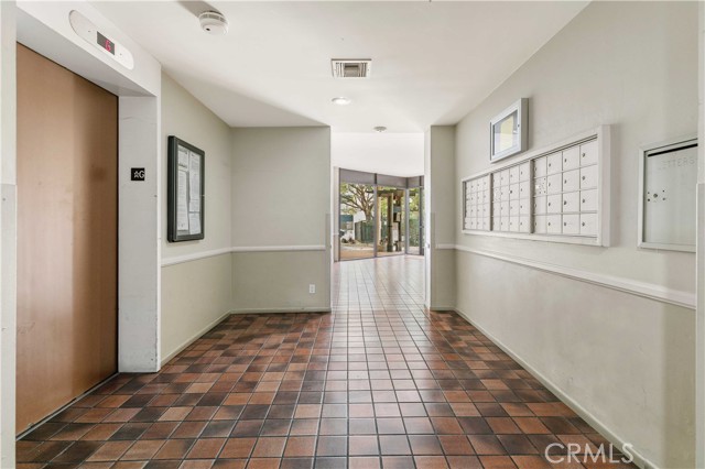 Detail Gallery Image 37 of 58 For 4499 via Marisol 232b,  Monterey Hills,  CA 90042 - 1 Beds | 1 Baths