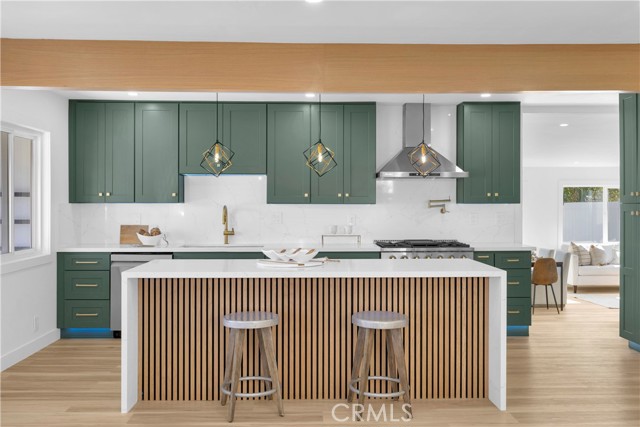 Detail Gallery Image 2 of 25 For 338 S James St, Orange,  CA 92869 - 3 Beds | 2 Baths