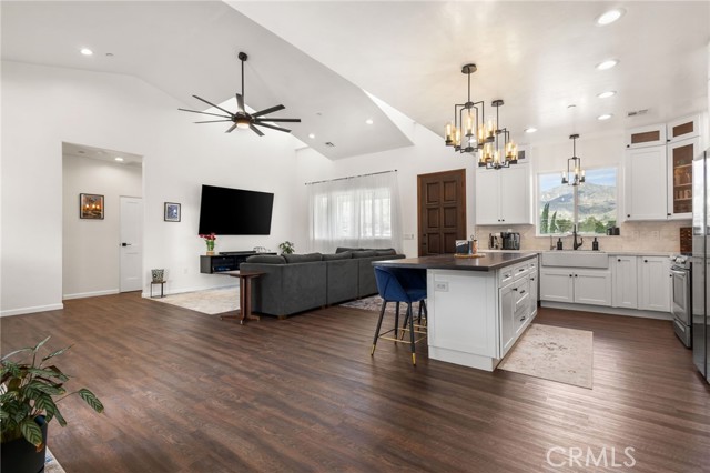 Detail Gallery Image 13 of 71 For 49111 Paradise, Morongo Valley,  CA 92256 - 3 Beds | 2/1 Baths