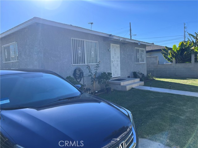 1222 E 103rd Street, Los Angeles CA: https://media.crmls.org/medias/a960e1f8-e6e2-467c-9c19-bca1d98a047e.jpg