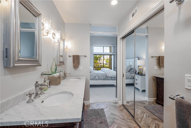 27927 Trocadero, Mission Viejo CA: https://media.crmls.org/medias/a9612e7e-3e9a-4ff6-bb3e-adde5a12d319.jpg