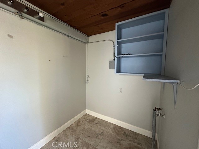 Detail Gallery Image 12 of 15 For 1725 E 22nd, Merced,  CA 95340 - 3 Beds | 1 Baths