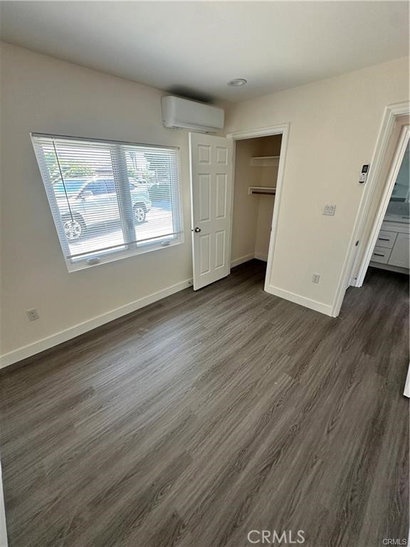 https://media.crmls.org/medias/a9623989-ca54-45e3-a91d-67f3f8e2eba8.jpg?preset=X-Large