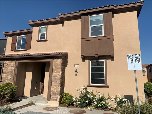 Detail Gallery Image 2 of 27 For 7135 Montecito Ln, Corona,  CA 92880 - 4 Beds | 3/1 Baths