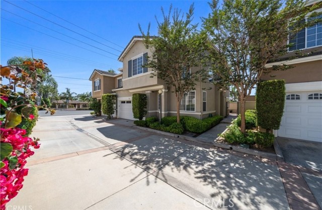 Detail Gallery Image 2 of 15 For 7805 Garfield, Huntington Beach,  CA 92648 - 4 Beds | 2/1 Baths