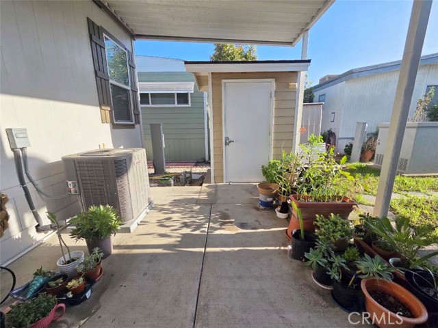 Detail Gallery Image 22 of 27 For 10745 Victoria Ave #9,  Whittier,  CA 90604 - 2 Beds | 2 Baths