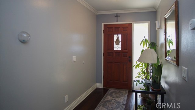 Detail Gallery Image 8 of 48 For 911 E Evergreen Ave, Santa Maria,  CA 93454 - 4 Beds | 2 Baths