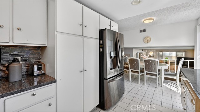 Detail Gallery Image 33 of 53 For 11062 Bixler Circle, Garden Grove,  CA 92840 - 5 Beds | 2/1 Baths