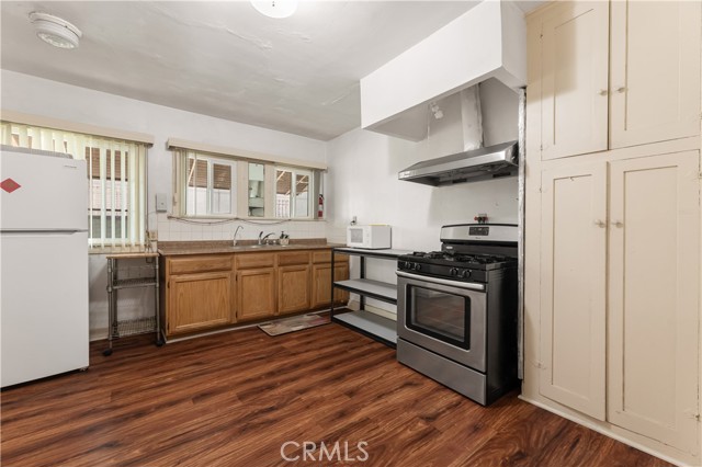 2729 W Main Street, Alhambra CA: https://media.crmls.org/medias/a9671254-2f96-4735-9e69-95ca455e33b8.jpg