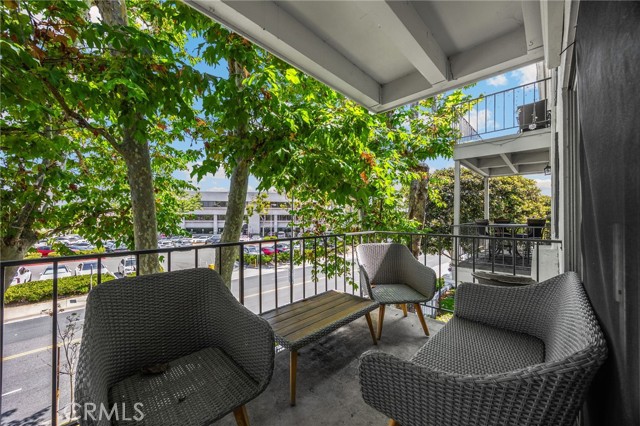 300 Cagney Lane, Newport Beach CA: https://media.crmls.org/medias/a9671788-c13e-4abb-a865-acf394067ab9.jpg