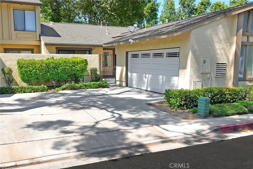 2514 N Tustin Avenue #71