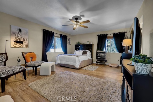 33230 Hollister, Lake Elsinore CA: https://media.crmls.org/medias/a967d1cc-29b4-40ab-9e71-9537195d6d4c.jpg