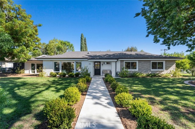 2 Saddlehorn Lane photo 2