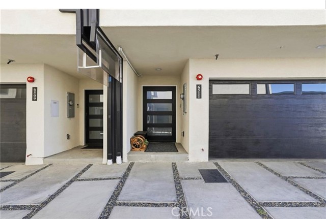 Detail Gallery Image 27 of 32 For 6511 N Contour Ln, North Hollywood,  CA 91606 - 3 Beds | 3/1 Baths