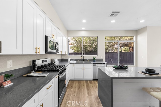 Detail Gallery Image 25 of 64 For 38830 Calistoga St, Palmdale,  CA 93551 - 4 Beds | 3 Baths