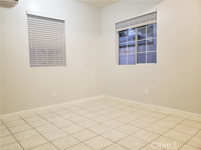 Detail Gallery Image 11 of 15 For 628 W California Ave, Glendale,  CA 91203 - 2 Beds | 2 Baths