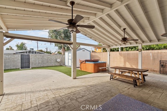 Detail Gallery Image 29 of 34 For 16750 Septo, Northridge,  CA 91343 - 5 Beds | 3 Baths