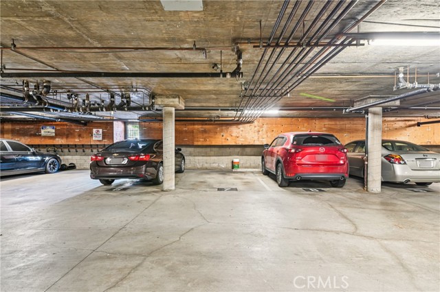 628 Daisy Avenue, Long Beach CA: https://media.crmls.org/medias/a96b7709-8e9f-46d6-880a-07d7ec2ff6e6.jpg