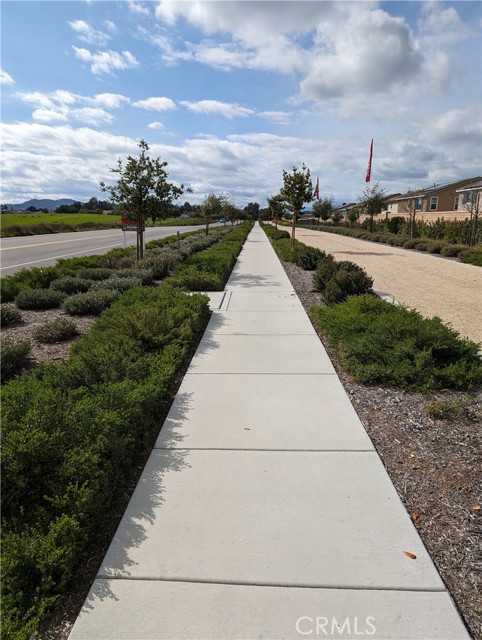 32223 Najar Ln, Riverside County, CA 92584 photo 17