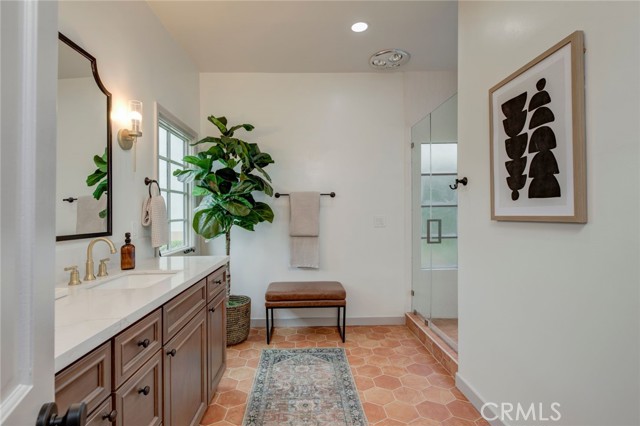 4 Via La Cima, Rancho Palos Verdes, California 90275, 4 Bedrooms Bedrooms, ,2 BathroomsBathrooms,Residential,For Sale,Via La Cima,SB25010652