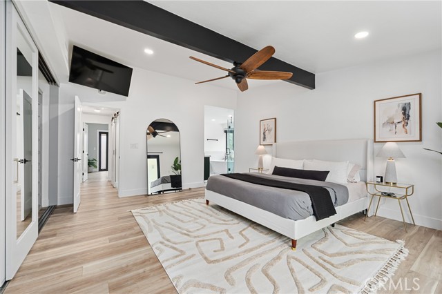 Detail Gallery Image 13 of 28 For 3000 Country Club, Costa Mesa,  CA 92626 - 4 Beds | 4/1 Baths