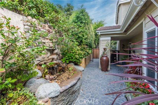 5687 Tanner Ridge Avenue photo 3