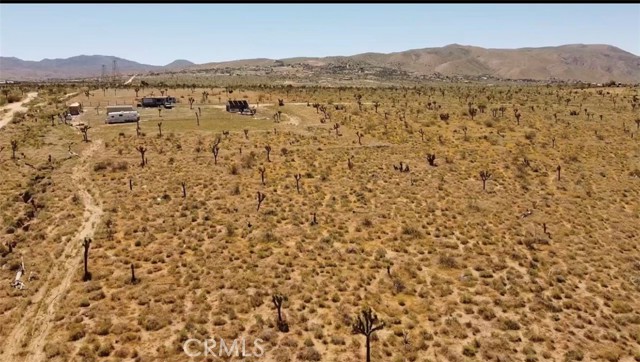 Detail Gallery Image 3 of 12 For 1 Japatul Rd, Apple Valley,  CA 92308 - – Beds | – Baths