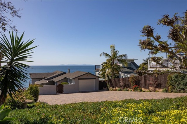 Detail Gallery Image 4 of 31 For 32051 Pacific Coast Hwy, Laguna Beach,  CA 92651 - 2 Beds | 2 Baths