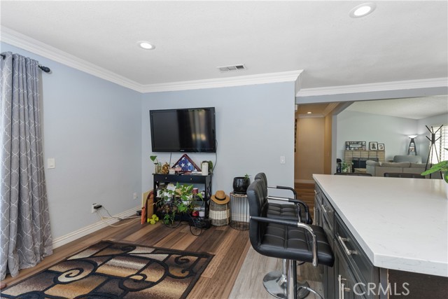 Detail Gallery Image 10 of 42 For 966 N Ironwood Ave, Rialto,  CA 92376 - 3 Beds | 2 Baths