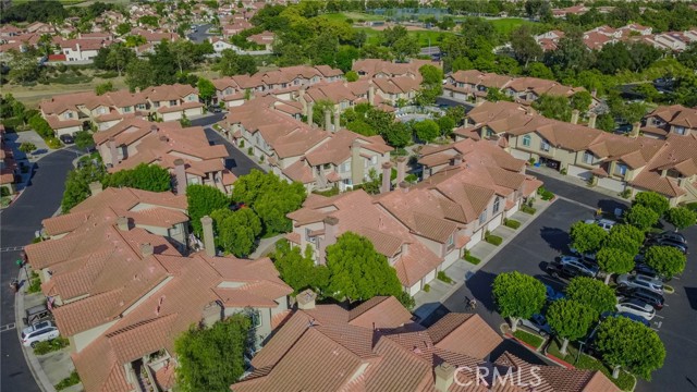 Detail Gallery Image 32 of 44 For 3 Vista Mesa #44,  Rancho Santa Margarita,  CA 92688 - 2 Beds | 2 Baths