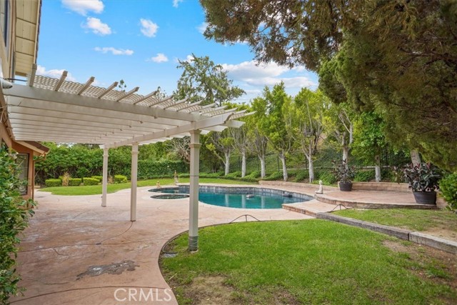 Detail Gallery Image 25 of 33 For 11859 Laughton Way, Porter Ranch,  CA 91326 - 4 Beds | 3 Baths