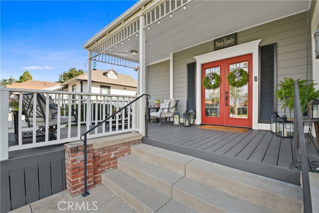 Detail Gallery Image 3 of 47 For 1033 W Palm Ave, Redlands,  CA 92373 - 5 Beds | 3 Baths