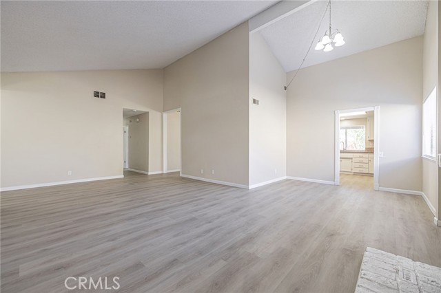 Detail Gallery Image 10 of 37 For 44125 Rodin, Lancaster,  CA 93535 - 4 Beds | 2 Baths
