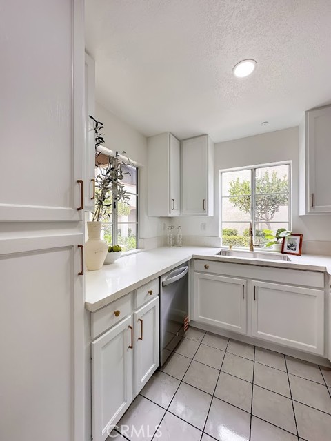 Detail Gallery Image 4 of 25 For 18 via Contento, Rancho Santa Margarita,  CA 92688 - 1 Beds | 1 Baths