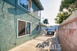 Detail Gallery Image 4 of 4 For 5174 Linden Ave, Long Beach,  CA 90805 - – Beds | – Baths