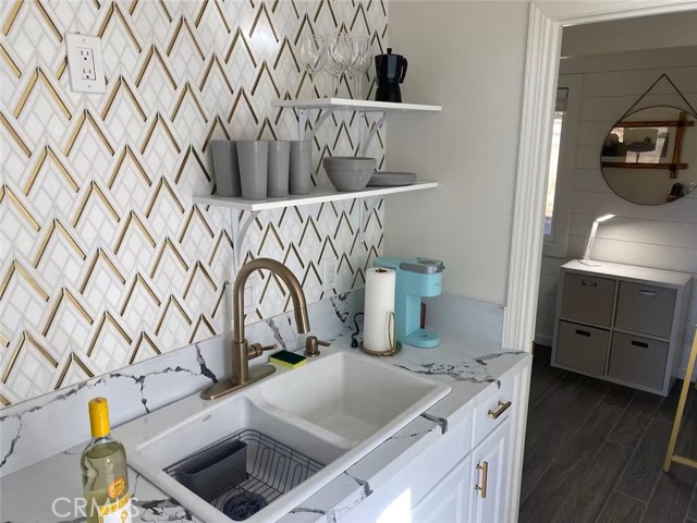 33012 Donner, Running Springs, CA 92308