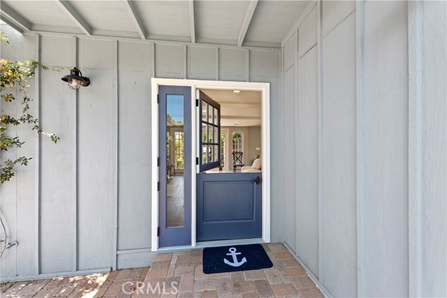 Detail Gallery Image 2 of 28 For 480 Thalia St, Laguna Beach,  CA 92651 - 2 Beds | 2 Baths