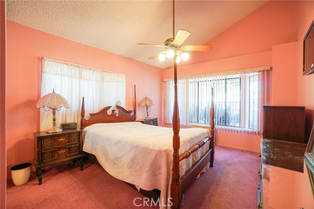 Detail Gallery Image 15 of 29 For 2024 W 41st St, Los Angeles,  CA 90062 - 3 Beds | 2 Baths